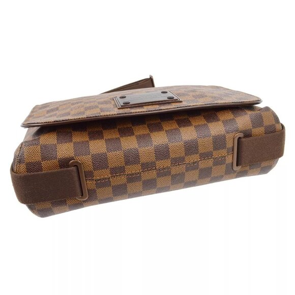 Louis Vuitton Damier Brooklyn MM Shoulder Bag - Picture 3 of 9